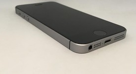 Good
													Apple iPhone SE 1st Gen 2016 - T-Mobile, Grey, 32 GB, A1662, photo 5 of 12