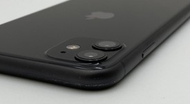 Fair
													Apple iPhone 11 - Unlocked, Black, 64 GB, A2111, photo 4 of 8