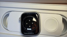 Fair
													Apple Watch Series 8 41mm - Unlocked, Silver, A2772 - Cellular, Aluminum, photo 3 of 5