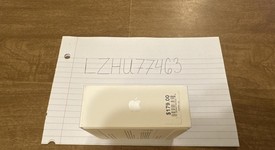 New
													Apple AirPods 4th Gen - Active Noise Cancellation, photo 6 of 6