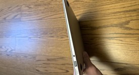 Good
													MacBook Air 2017 - 13" - I5, Silver, 128 GB, 8 GB, photo 3 of 9