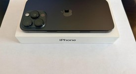 Mint
													Apple iPhone 16 Pro Max - Unlocked, Black, 256 GB, A3084, photo 5 of 9