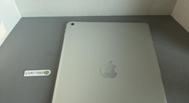 Fair
													Apple iPad 9th Gen - Wi-Fi, Silver, 64 GB, A2602, photo 3 of 5