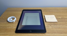Fair
													Apple iPad 8th Gen - Wi-Fi, Gray, 32 GB, A2270, photo 1 of 6