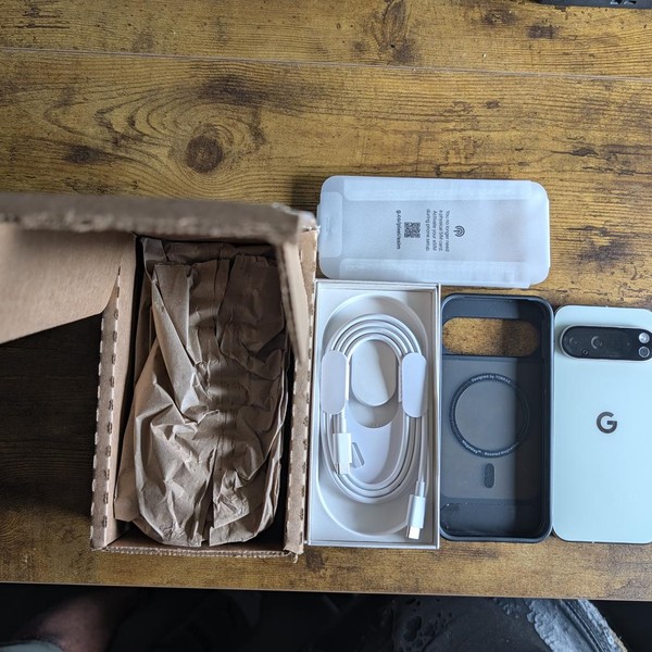 Google Pixel 10 Pro - Unlocked, 256 GB, Jade, G4QUR