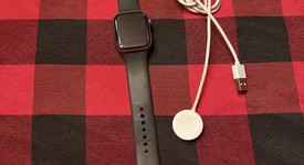 Good
													Apple Watch Series 5 44mm - Gray, A2093 - GPS, Aluminum, photo 3 of 8