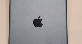 Fair
													Apple iPad 9th Gen - Unlocked, Gray, 64 GB, A2603, photo 1 of 3