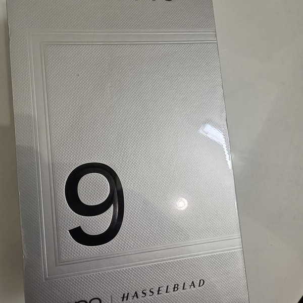 Oppo Find X9 Pro - Unlocked Non-US, 512 GB, Silk White, 16 GB