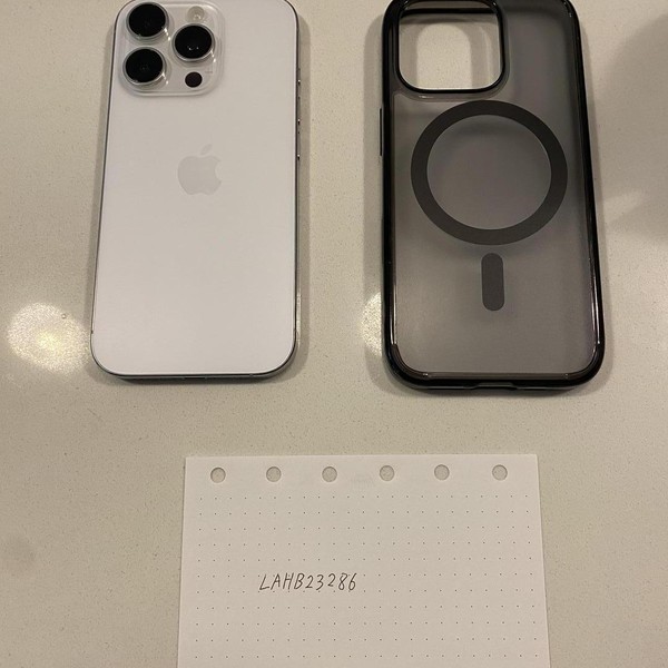Apple iPhone 16 Pro - Unlocked, 256 GB, White, A3083