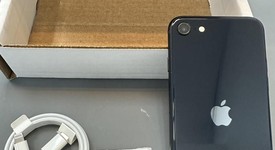 Mint
													Apple iPhone SE 3rd Gen 2022 - Unlocked, Midnight, 64 GB, A2595, photo 2 of 6