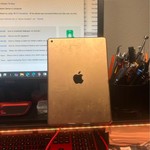 Fair Apple iPad (6th Gen) - Wi-Fi, 32 GB, Gold, A1893