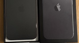 Mint
													Apple iPhone 13 Pro - Unlocked, Graphite, 256 GB, A2483, photo 2 of 8