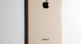 Good
													Apple iPhone 8 Plus - Verizon, Gold, 64 GB, A1864, photo 3 of 4