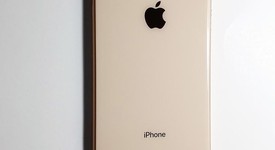 Good
													Apple iPhone 8 Plus - Verizon, Gold, 64 GB, A1864, photo 3 of 5