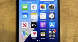 Fair
													Apple iPhone SE 3rd Gen 2022 - Unlocked, Midnight, 64 GB, A2595, photo 1 of 11