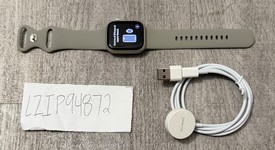 Good
													Apple Watch Series 9 41mm - Unlocked, Starlight, A2982 - Cellular, Aluminum, photo 1 of 8