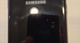 Good
													Samsung Galaxy S8 - Xfinity, Black, 64 GB, 4 GB, SM-G950U, photo 3 of 13