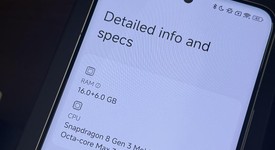 Mint
													Xiaomi 14 Ultra - Unlocked Non-US, White, 512 GB, 16 GB, photo 2 of 11