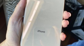 Fair
													Apple iPhone Xs Max - AT&T, Gold, 64 GB, A1921, photo 3 of 4