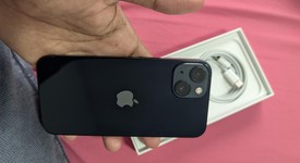 Mint
													Apple iPhone 13 - Unlocked, Midnight, 128 GB, A2482, photo 5 of 13