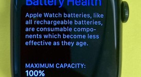 Good
													Apple Watch Series 7 45mm - Unlocked, Green, A2477 - Cellular, Aluminum, photo 3 of 7