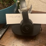 Used Beats Solo 4 - Black