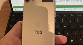 Mint
													Apple iPod Touch 6th Gen - Wi-Fi, Silver, 16 GB, photo 2 of 8
