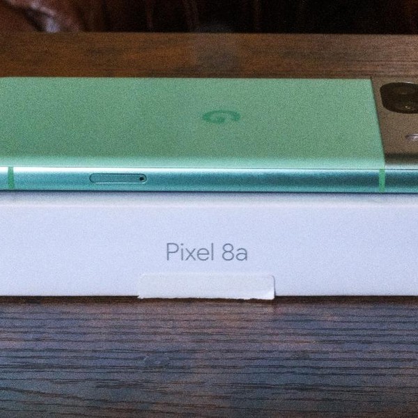 Google Pixel 8a - Unlocked, 128 GB, Aloe, 8 GB, GKV4X, Sub-6 5G