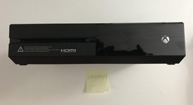 Mint
													Xbox One (2013) - Black, 1 TB, photo 2 of 12