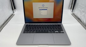 Good
													MacBook Air 2020 - 13" - Apple M1, Gray, 512 GB, 8 GB, photo 1 of 6