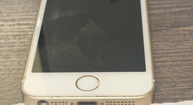 Good
													Apple iPhone SE 1st Gen 2016 - Xfinity, Rose Gold, 64 GB, A1662, photo 3 of 6