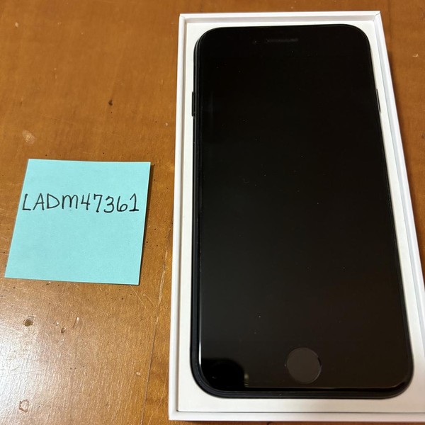 Apple iPhone SE 3rd Gen 2022 - Cricket, 64 GB, Midnight, A2595