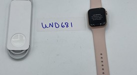 Good
													Apple Watch Series 4 40mm - Gold, A1977 - GPS, Aluminum, photo 1 of 6