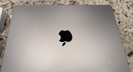Mint
													MacBook Air 2022 - 13" - Apple M2, Silver, 512 GB, 16 GB, photo 2 of 10