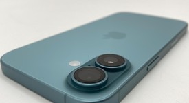 Mint
													Apple iPhone 16 - Unlocked, Teal, 128 GB, A3081, photo 4 of 5