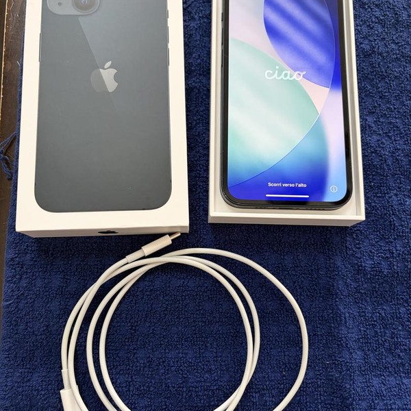 Apple iPhone 13 - Verizon, 128 GB, Midnight, A2482