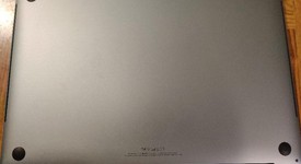 Good
													MacBook Pro 2017 (With Touch Bar) - 15" - I7, Gray, 512 GB, 16 GB, photo 5 of 13