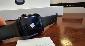 Good
													Apple Watch Series 8 45mm - Unlocked, Midnight, A2774 - Cellular, Aluminum, photo 5 of 6