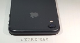 Mint
													Apple iPhone Xr - Unlocked, Black, 64 GB, A1984, photo 2 of 14