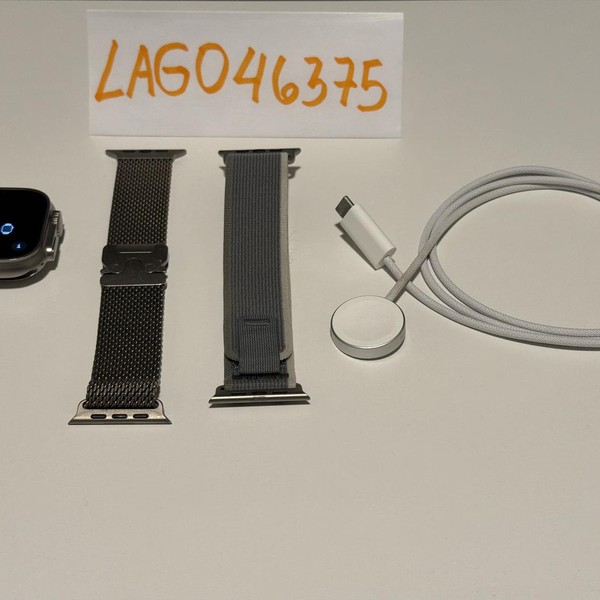Apple Watch Ultra 2 49mm - Unlocked, Natural, A2986