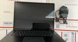 Good
													Microsoft Surface Laptop 3 - I7, Black, 256 GB, 16 GB, 15", photo 1 of 10