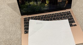 Good
													MacBook Air 2020 - 13" - Apple M1, Gold, 256 GB, 8 GB, photo 1 of 11