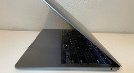 Good
													MacBook Air 2020 - 13" - Apple M1, Gray, 256 GB, 8 GB, photo 3 of 6