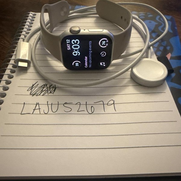 Apple Watch Series 8 41mm - AT&T, Starlight, A2772 - Cellular, Nike
