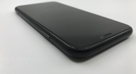 Good
													Apple iPhone Xr - Xfinity, Black, 128 GB, A1984, photo 3 of 5