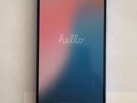 Apple iPhone 16