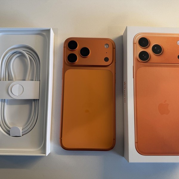 Apple iPhone 17 Pro Max - Unlocked, 256 GB, Cosmic Orange, A3257