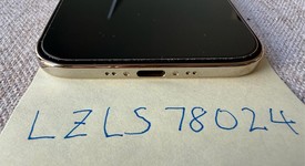 Mint
													Apple iPhone Air - Unlocked, Light Gold, 256 GB, A3260, photo 3 of 6