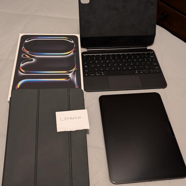 Apple iPad Pro 11 inch (M4) 2024 - Wi-Fi, 512 GB, Black, 8 GB, A2836, Standard Glass