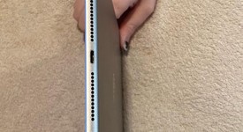 Good
													Apple iPad 5th Gen - Wi-Fi, Silver, 128 GB, A1822, photo 3 of 9